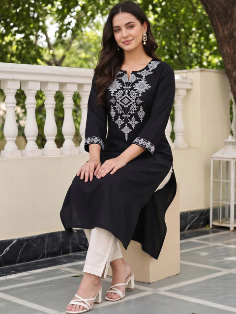 Indo Era Women Ethnic Motifs Embroidered Thread Work Kurta