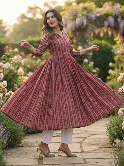 RUNAYA NX Romantic Florals Printed Tunic with Trousers