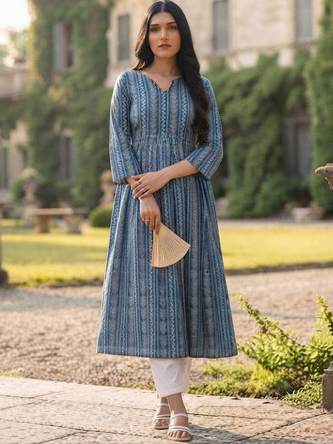 RUNAYA NX Romantic Florals Printed Tunic with Trousers - Image 4