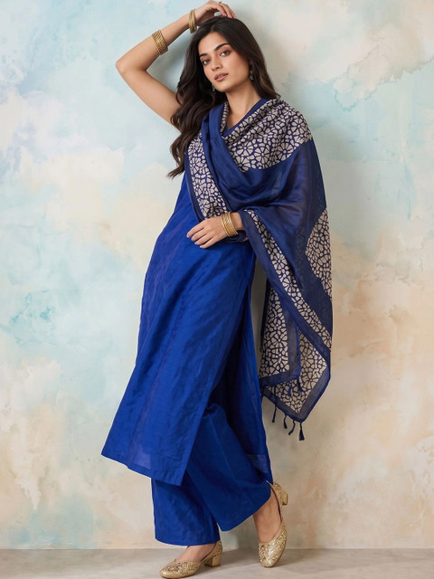 AADVIKA Women Ethnic Motifs Regular Kurta with Palazzos & With Dupatta - Image 6