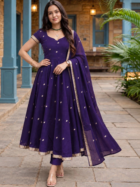 Milvia Women Ethnic Motifs Printed Regular Kurta with Trousers & With Dupatta