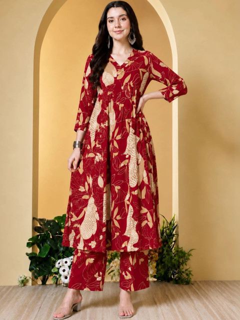 AMOUS Women Floral Printed Empire Kurta with Palazzos