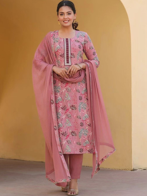 StyleScope Women Floral Printed Regular Thread Work Kurta With Trousers & With Dupatta