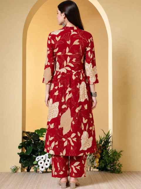 AMOUS Women Floral Printed Empire Kurta with Palazzos - Image 3