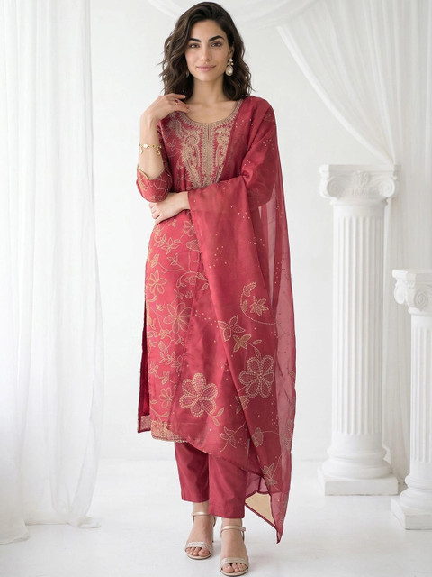 Libas Women Floral Embroidered Kurta with Trousers With Dupatta