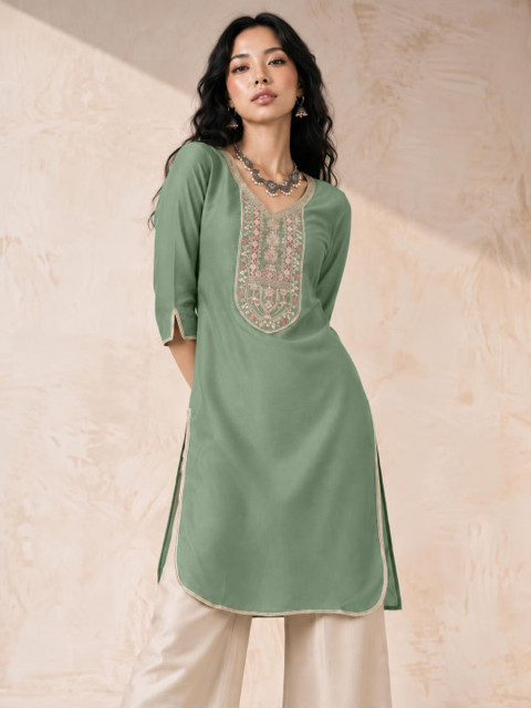 fusion by glitchez V-Neck Floral Zari Embroidered Straight Kurta