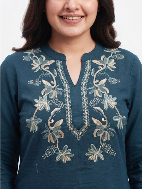 IKLO Cotton Solid Top with Trousers - Image 4