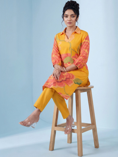 KALINI Romantic Florals Printed Top with Trousers - Image 7