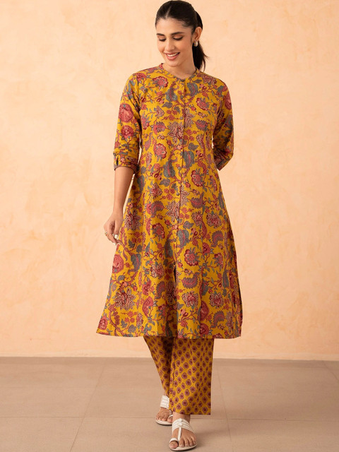 Vivika Women Ethnic Motifs Printed Regular Pure Cotton Kurta with Pyjamas
