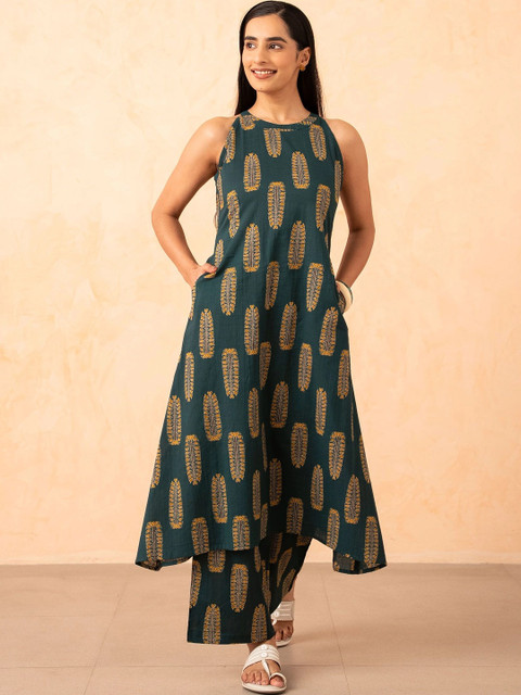 Vivika Women Ethnic Motifs Printed Regular Pure Cotton Kurta with Palazzos