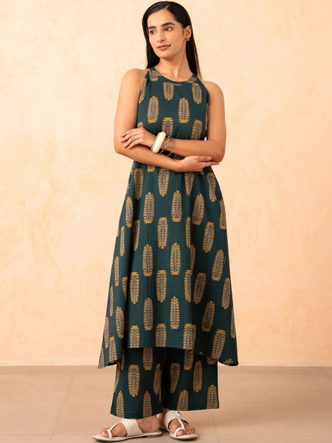 Vivika Women Ethnic Motifs Printed Regular Pure Cotton Kurta with Palazzos - Image 3