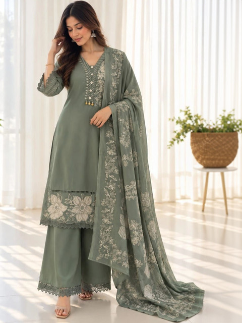 FABZARI Women Floral Embroidered Regular Thread Work Pure Cotton Kurta with Palazzos & With Dupatta - Image 5