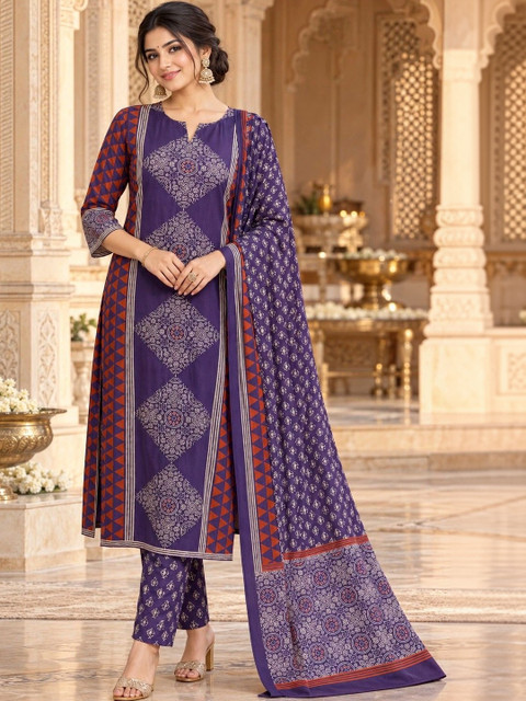 Namastika Women Printed Regular Pure Cotton Kurta with Trousers & With Dupatta