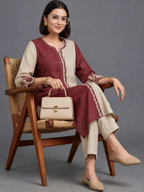 Navibhu Women Ethnic Motifs Embroidered Regular Thread Work Kurta with Trousers - Image 4