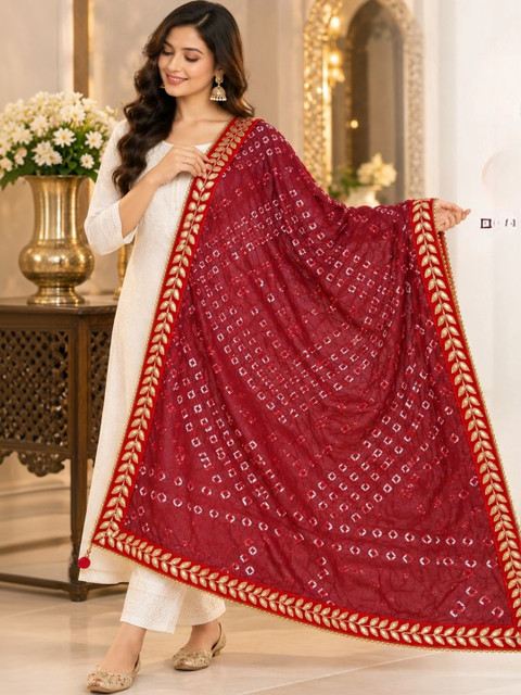 Phulkarigiri Dyed Bandhani Dupatta with Gotta Patti - Image 2
