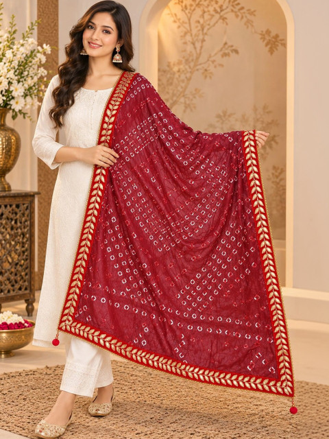 Phulkarigiri Dyed Bandhani Dupatta with Gotta Patti - Image 4