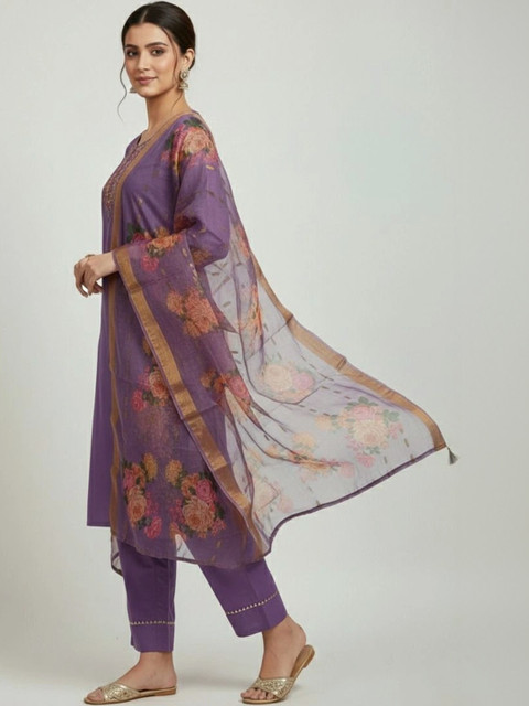 Anouk Rustic Women Floral Embroidered Regular Thread Work Kurta with Trousers & With Dupatta - Image 4