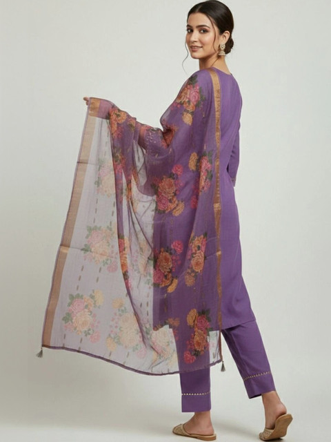 Anouk Rustic Women Floral Embroidered Regular Thread Work Kurta with Trousers & With Dupatta - Image 5