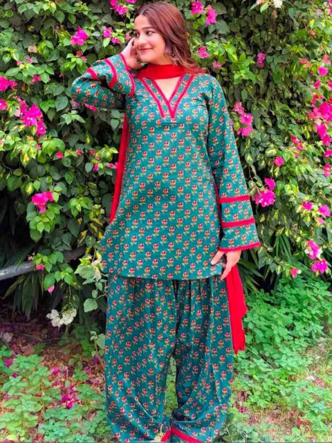 HIMAIRA FASHION Women Floral Printed Regular Pure Cotton Kurta with Patiala & With Dupatta