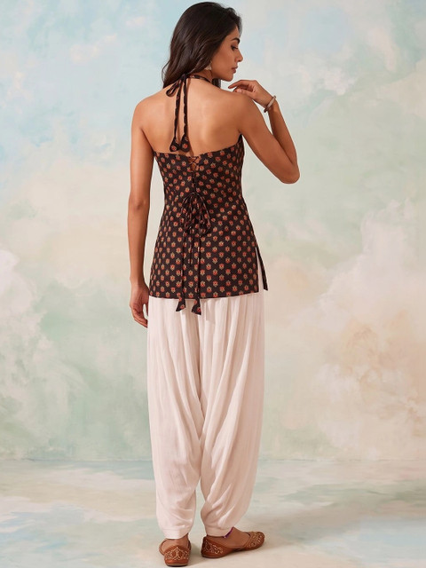 NAVYAAZRI Women Ethnic Motifs Printed Halter Neck Indie Prints Kurta - Image 2