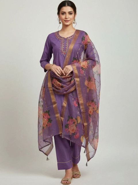 Anouk Rustic Women Floral Embroidered Regular Thread Work Kurta with Trousers & With Dupatta