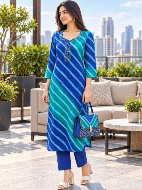 Merira Women Leheriya Printed Thread Work Kurta - Image 5