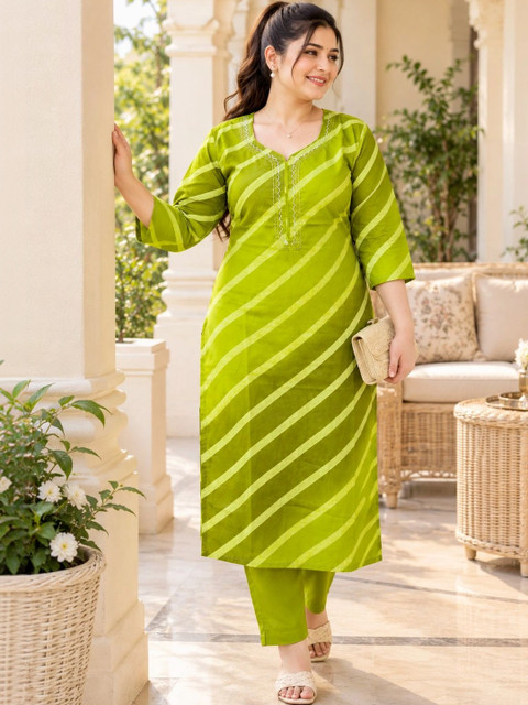 Moda Rapido Women Printed Thread Work Kurta - Image 7