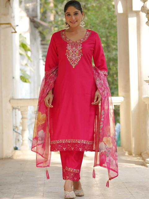 CLOTHBABA Women Floral Embroidered Regular Pure Silk Kurta Trousers With Dupatta - Image 2