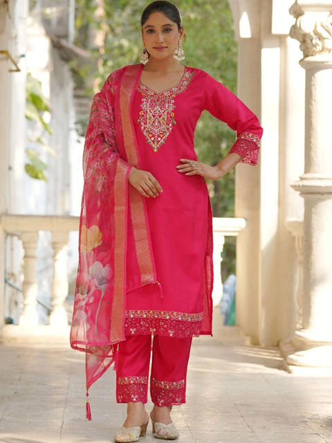 CLOTHBABA Women Floral Embroidered Regular Pure Silk Kurta Trousers With Dupatta - Image 6