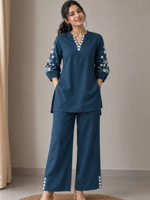 TWINS LADY Floral Embroidered Tunic with Trousers