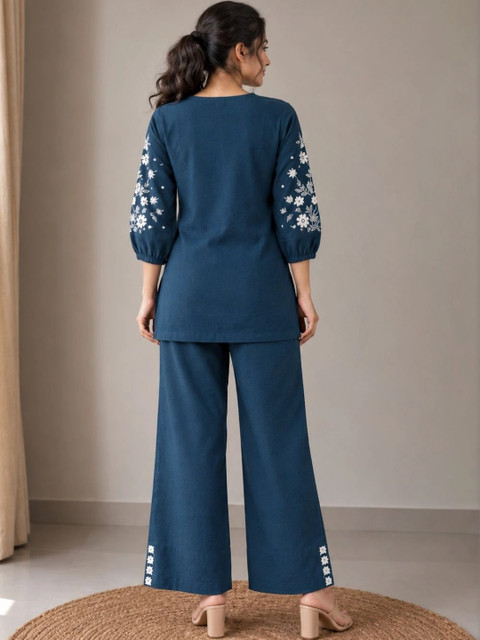TWINS LADY Floral Embroidered Tunic with Trousers - Image 2
