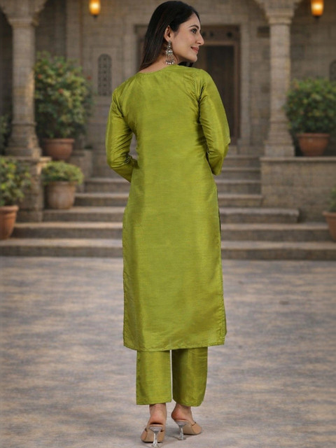 SZN Floral Embroidered Tunic with Trousers - Image 2