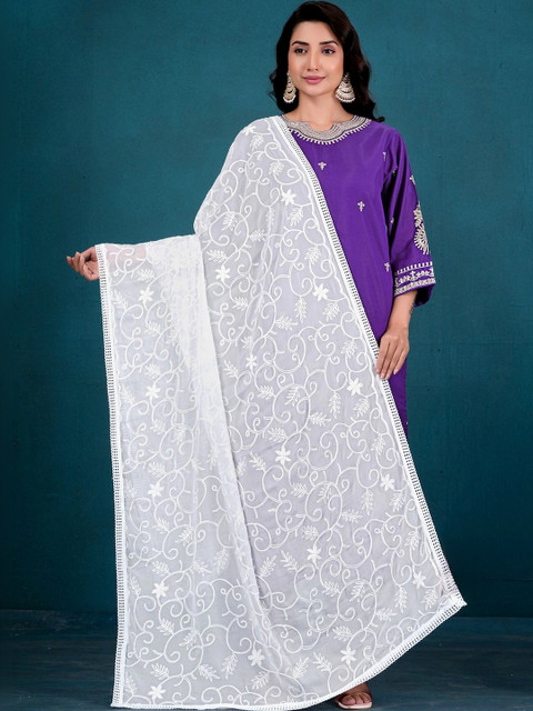 Avni N Anvi Embroidered Dupatta with Thread Work