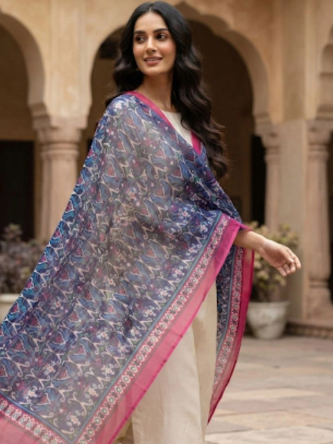 Dupatta Bazaar Ethnic Motifs Printed Ikat Dupatta - Image 3