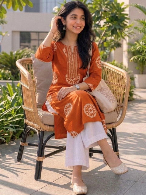 Pjyot by surhi Women Ethnic Motifs Printed Thread Work Indie Prints Kurta - Image 3