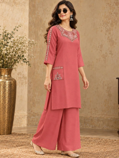 INNAAYA FASHION Embroidered Tunic with Trousers - Image 5