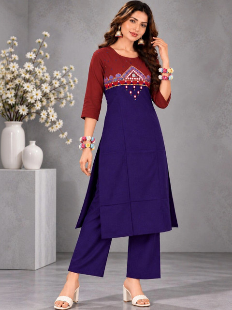 UNILYN Embroidered Tunic with Trousers