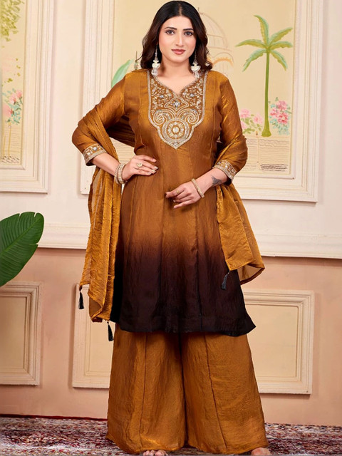 SACi Women Ombre Dyed Regular Kurta with Palazzos & With Dupatta - Image 6