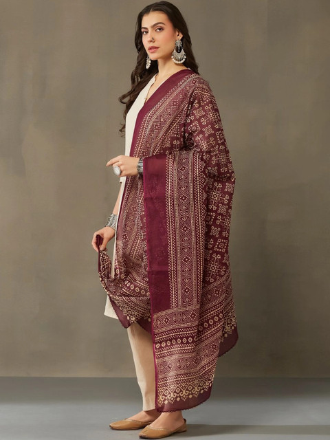 Sangria Printed Block Print Dupatta - Image 6