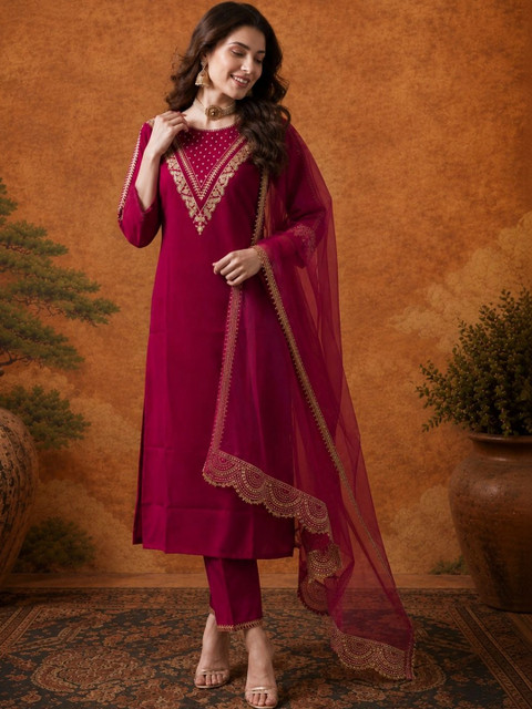 SAINOOR Women Ethnic Motifs Embroidered Regular Thread Work Kurta with Trousers & With Dupatta
