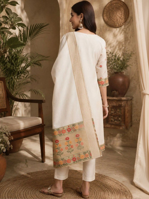 SERONA FABRICS Women Ethnic Motifs Embroidered Regular Thread Work Kurta with Trousers & With Dupatta - Image 4