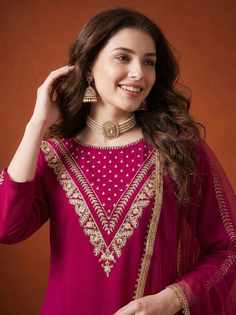 SAINOOR Women Ethnic Motifs Embroidered Regular Thread Work Kurta with Trousers & With Dupatta - Image 5