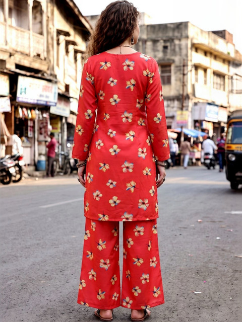Laasika Floral Printed Tunic with Palazzos - Image 2