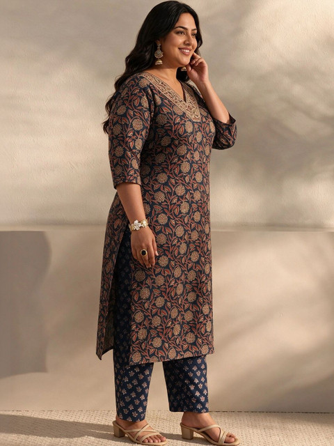 EXTRA LOVE BY LIBAS Women Ethnic Motifs Printed Regular Thread Work Kurta with Trousers & With Dupatta - Image 3