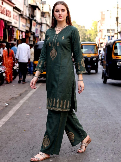 Laasika Floral Printed Tunic with Trousers - Image 3