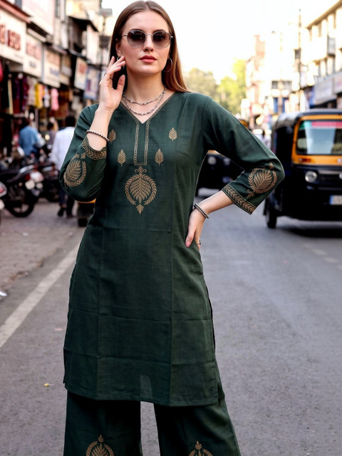 Laasika Floral Printed Tunic with Trousers - Image 5