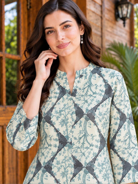 2M2 CLOTHS Printed Top with Trousers - Image 5