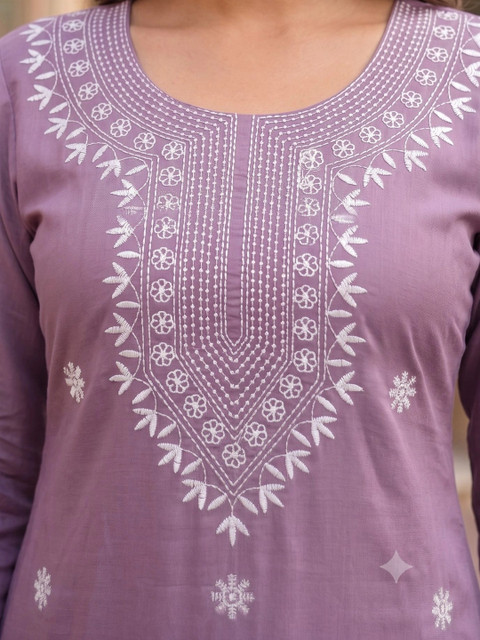 Bunkari Women Ethnic Motifs Embroidered Regular Thread Work Pure Cotton Kurta with Palazzos & With Dupatta - Image 7