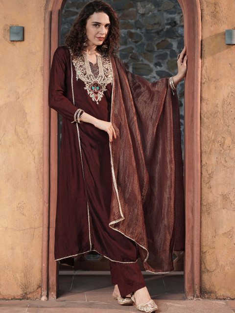 all about you Women Ethnic Motifs Embroidered Regular Kurta with Trousers & With Dupatta - Image 5
