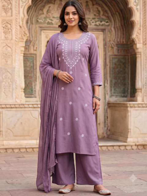 Bunkari Women Ethnic Motifs Embroidered Regular Thread Work Pure Cotton Kurta with Palazzos & With Dupatta - Image 2